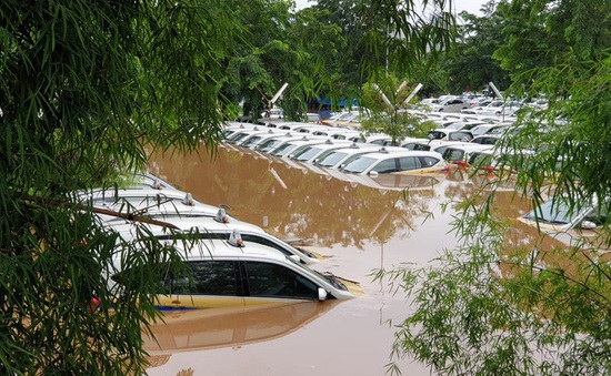 Lũ lụt nghiêm trọng ở Indonesia: 21 người đã thiệt mạng