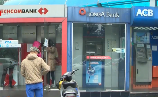 Giảm đáng kể tình trạng tắc nghẽn tại các cây ATM dịp Tết