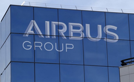Airbus soán ngôi Boeing dẫn đầu ngành chế tạo máy bay thế giới