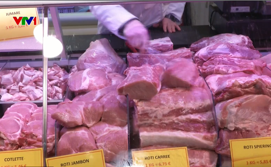 Giá thịt lợn liên tục tăng tại châu Âu