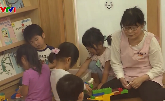 Nhật Bản chú trọng giáo dục trẻ nhỏ giữ gìn vệ sinh công cộng