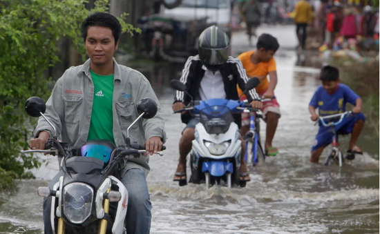 Lũ lụt gây thiệt hại nặng nề ở Campuchia, ít nhất 16 người thiệt mạng