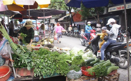“Bão giá” rau xanh tại Quảng Ngãi