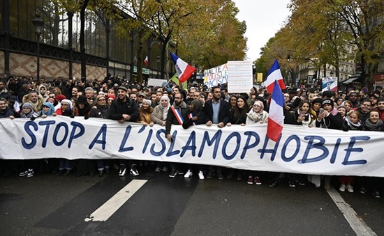Pháp cảnh báo công dân ở một số quốc gia có đông người theo đạo Hồi