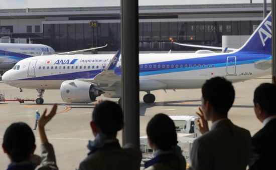 Hàng không Nhật Bản tái cơ cấu để tồn tại