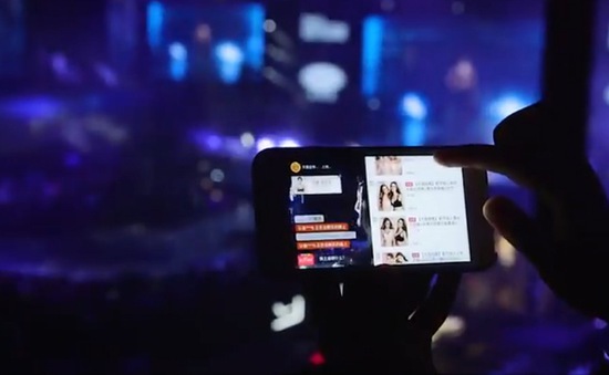 Trải nghiệm công nghệ mới nhất tại "Lễ hội mua sắm toàn cầu" Alibaba