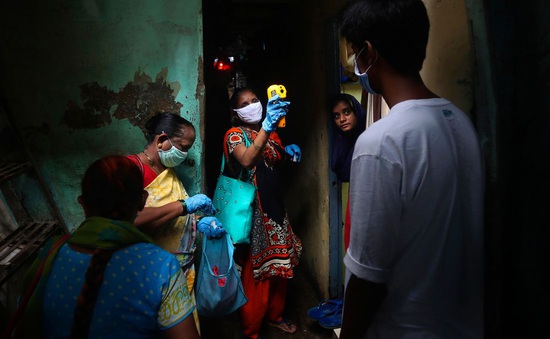 Khu ổ chuột lớn nhất Ấn Độ lần đầu không ghi nhận ca mắc mới