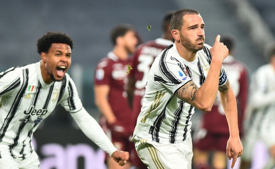 Juventus 2-1 Torino: Ngược dòng giành chiến thắng (Vòng 10 Serie A)