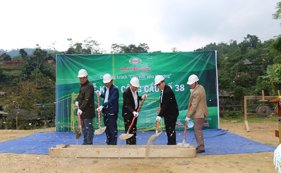 Khởi công xây dựng cây cầu nối yêu thường số 38 tại tỉnh Nghệ An
