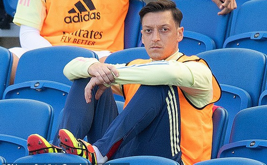 Xác định bến đỗ mới của Mesut Ozil ở kỳ chuyển nhượng mùa Đông