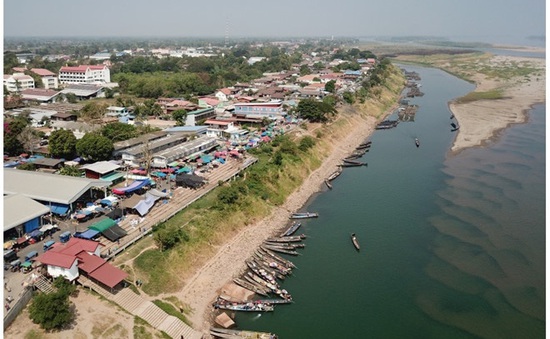 Mực nước sông Mekong đoạn qua Thái Lan thấp nhất trong 10 năm
