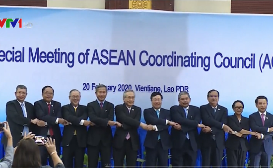 Bộ trưởng Bộ Ngoại giao ASEAN thảo luận về dịch COVID-19