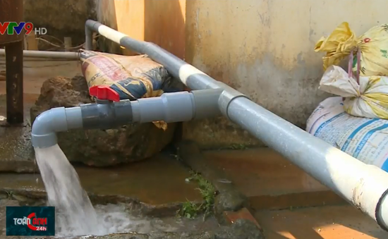 Khoan giếng nước ngầm cung cấp nước cho người dân vùng hạn mặn Sóc Trăng