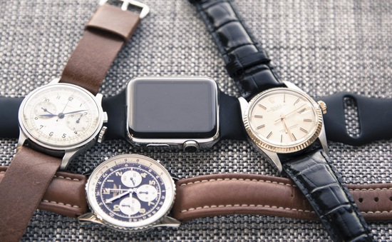 Apple Watch bán chạy hơn toàn bộ ngành công nghiệp đồng hồ Thụy Sĩ