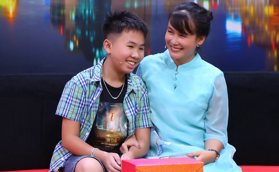 Sự hy sinh thầm lặng của nhà văn Nguyễn Quỳnh Trang dành cho con trai