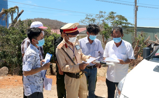 Bình Thuận kích hoạt 2 chốt kiểm soát y tế du khách quốc tế