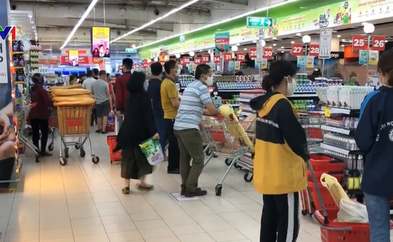 Đảm bảo công tác chống dịch và cung cấp hàng hóa tại siêu thị ở Hà Nội
