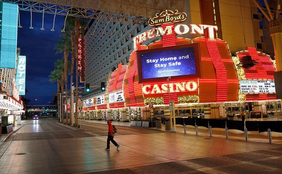 Nhân viên casino Las Vegas (Mỹ) thất nghiệp sau 4 thập kỷ vì COVID-19