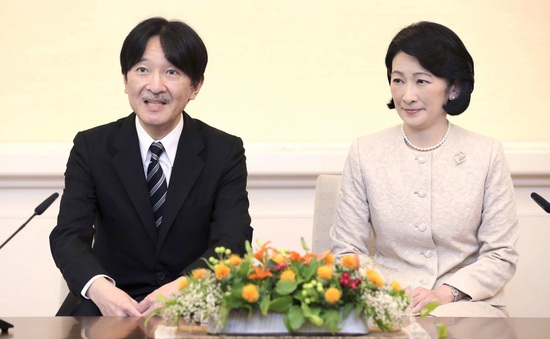 Nhật Bản hoãn lễ công bố người kế vị Nhà vua do COVID-19