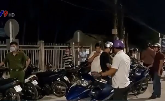 Tiền Giang: Bắt nhóm "quái xế" tập đua xe trái phép trên Quốc lộ 1A