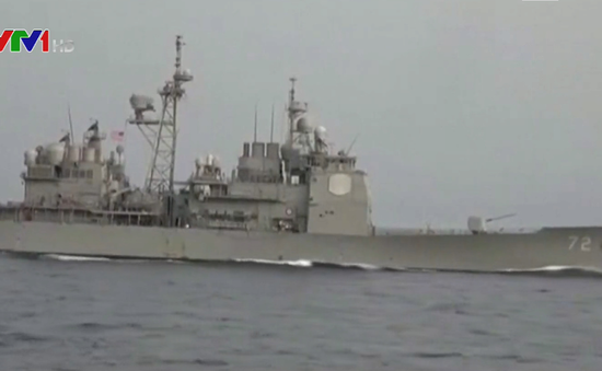 Iran cảnh báo phá hủy tàu chiến Mỹ nếu đe dọa tàu của Tehran