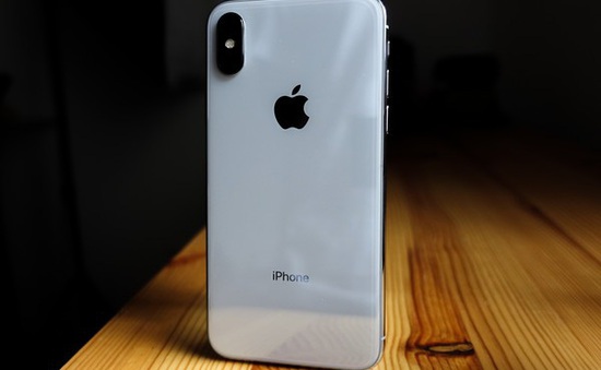 iPhone X có giá bán chỉ 399 USD
