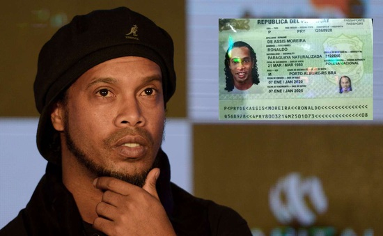 Ronaldinho được ra tù sau 32 ngày giam giữ tại Paraguay