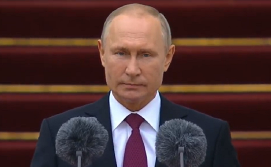 Nga yêu cầu Bloomberg xin lỗi vì đăng "fake news" về Tổng thống Putin