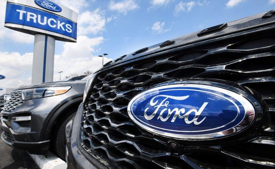 Ford thu hồi hơn 2 triệu xe do lỗi chốt cửa và chảy dầu phanh