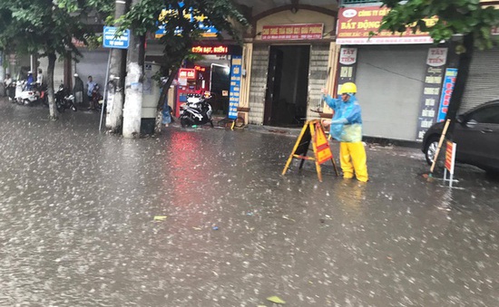 Cảnh báo: Toàn miền Bắc vào cao điểm mưa lớn, Hà Nội nguy cơ ngập