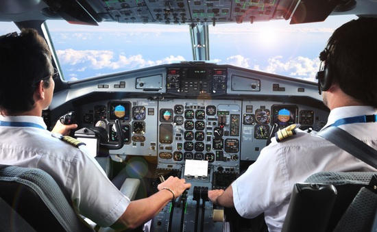 Bộ Y tế yêu cầu làm rõ thông tin "nhân bản" phiếu siêu âm tim cho 600 phi công, tiếp viên hàng không