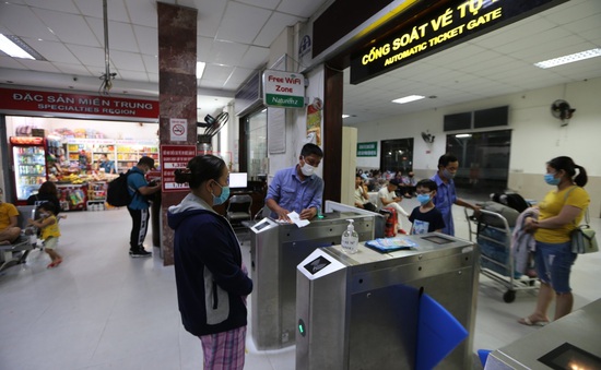 Miễn phí đổi, trả vé tàu có ga đi hoặc đến ở Đà Nẵng, Quảng Ngãi, Tam Kỳ