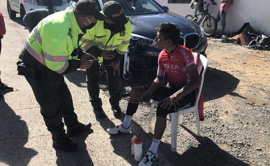 Nairo Quintana gặp tai nạn khi tập luyện