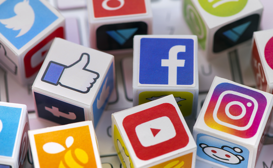 EU áp dụng quy định chung đối với nội dung độc hại trên mạng xã hội