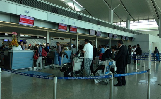 Vietnam Airlines khuyến cáo khách đến trước 2 tiếng tại sân bay Nội Bài và Tân Sơn Nhất