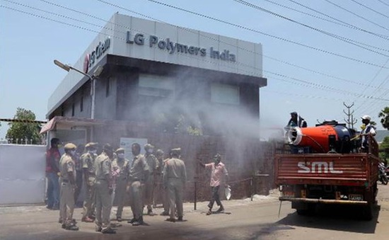 Bắt lãnh đạo công ty hóa chất LG tại Ấn Độ vì sự cố rò rỉ khí độc