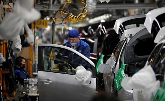 Xuất khẩu ô tô của Hàn Quốc giảm tháng thứ tư liên tiếp