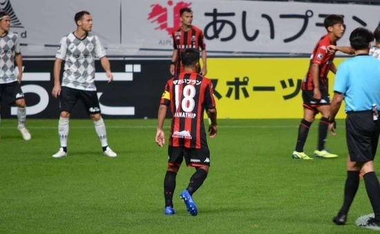 Chanathip Songkrasin ghi dấu ấn tại J.League