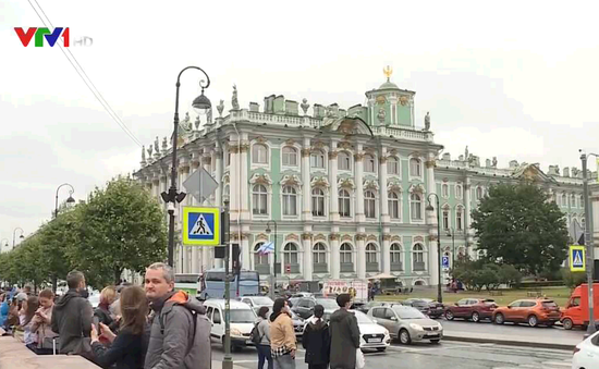 Mùa du lịch khác thường tại Saint Petersburg, Nga