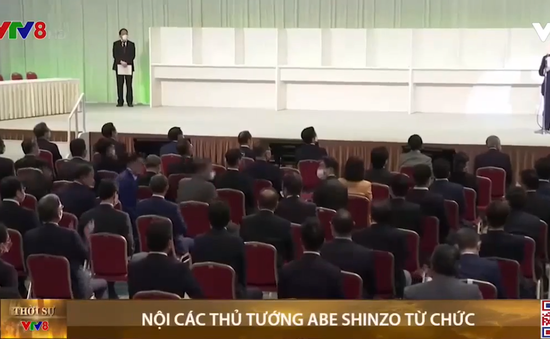Thủ tướng Nhật Bản Abe Shinzo và nội các từ chức