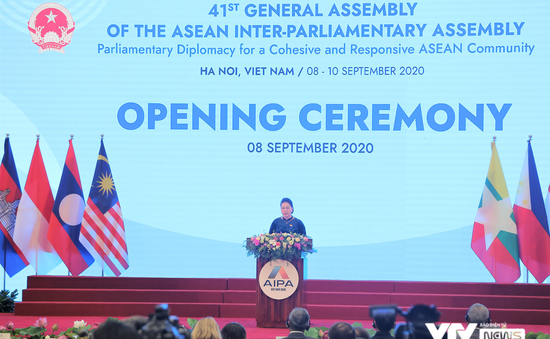 Chủ tịch Quốc hội Nguyễn Thị Kim Ngân tuyên bố khai mạc Đại hội đồng AIPA lần thứ 41