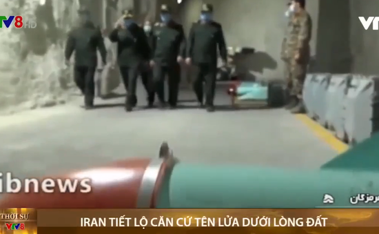Iran tiết lộ căn cứ tên lửa dưới lòng đất