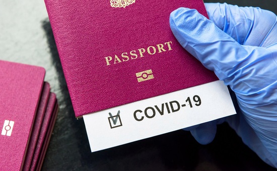 Canada không có kế hoạch áp dụng "hộ chiếu vaccine"