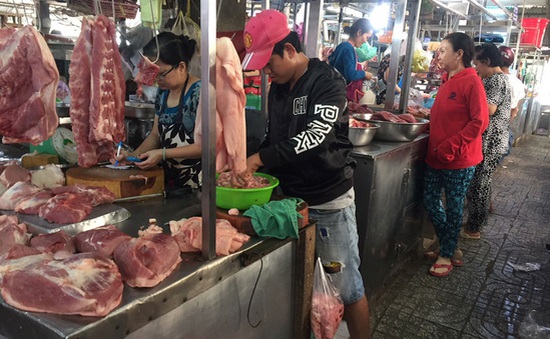 Liệu có thiếu thịt lợn, giá có tăng trong dịp Tết Tân Sửu 2021?