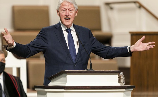 Cựu Tổng thống Mỹ Bill Clinton nhập viện điều trị bệnh nhiễm trùng máu