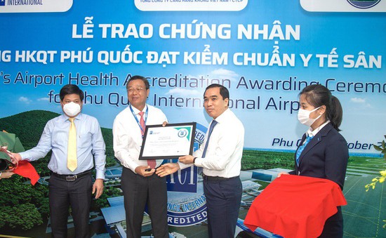 Cảng Phú Quốc đạt chứng nhận quốc tế về phòng chống dịch COVID-19