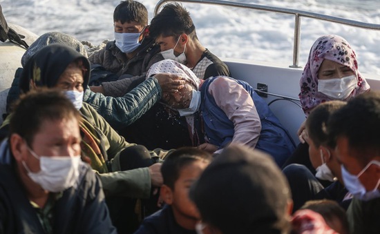 Chìm tàu ngoài khơi Hy Lạp, nhiều người di cư thiệt mạng