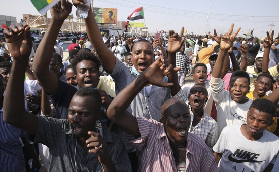 Thủ tướng Sudan được trả tự do sau khi bị giam giữ trong cuộc đảo chính