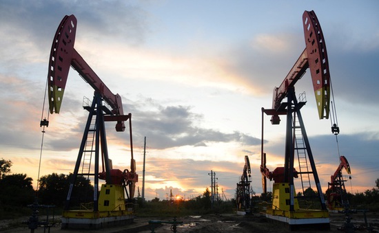 Giá dầu có thể tăng cao đột biến, lên 100 USD/thùng