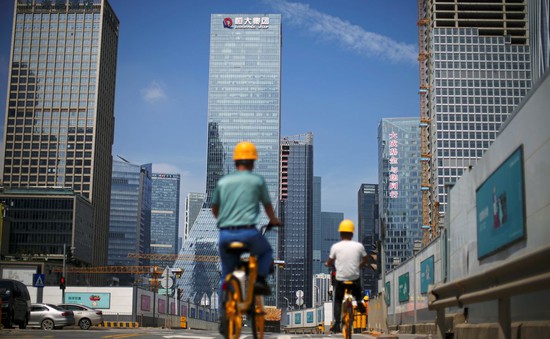 Doanh nghiệp bất động sản Trung Quốc chịu áp lực trả nợ
